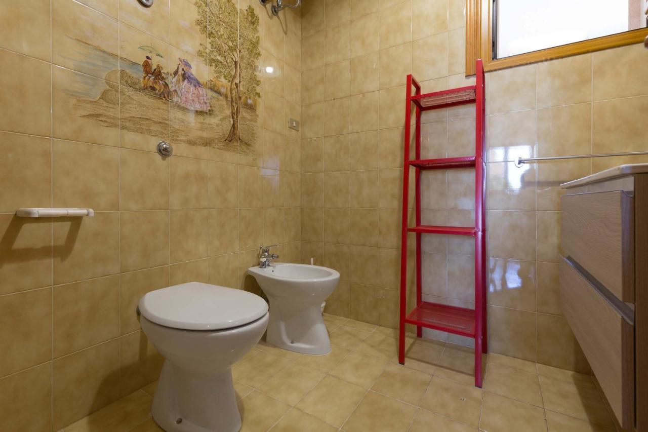 Villetta Chiara Blu By Barbarhouse Torre dell'Orso Exterior photo